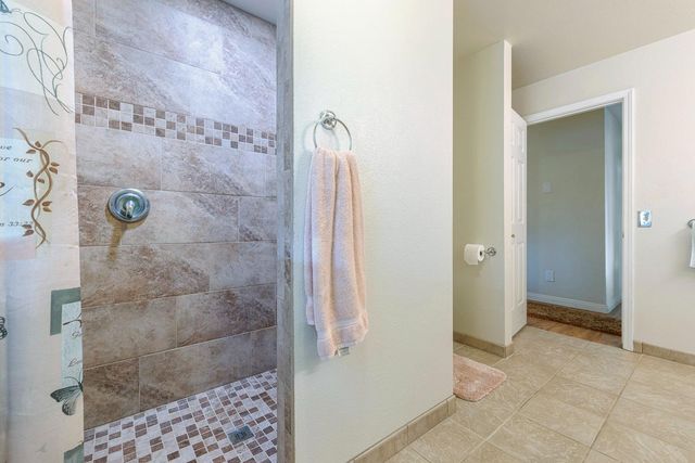 35427 Avenue 14, Madera, CA 93636