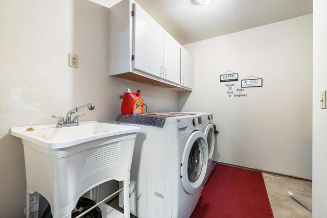 35427 Avenue 14, Madera, CA 93636