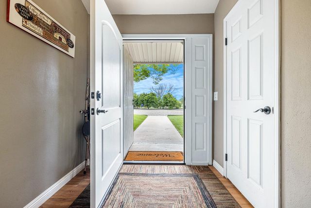 35427 Avenue 14, Madera, CA 93636