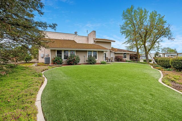 35427 Avenue 14, Madera, CA 93636