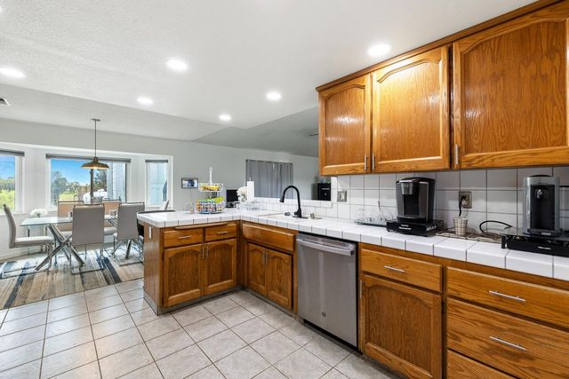 35427 Avenue 14, Madera, CA 93636