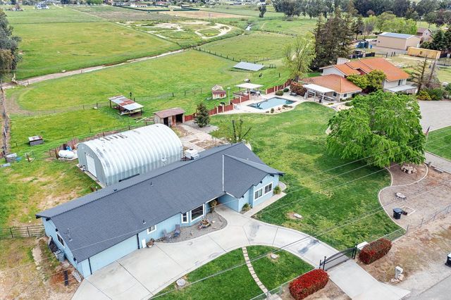35427 Avenue 14, Madera, CA 93636