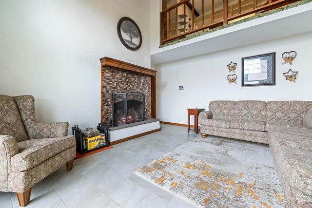 35427 Avenue 14, Madera, CA 93636