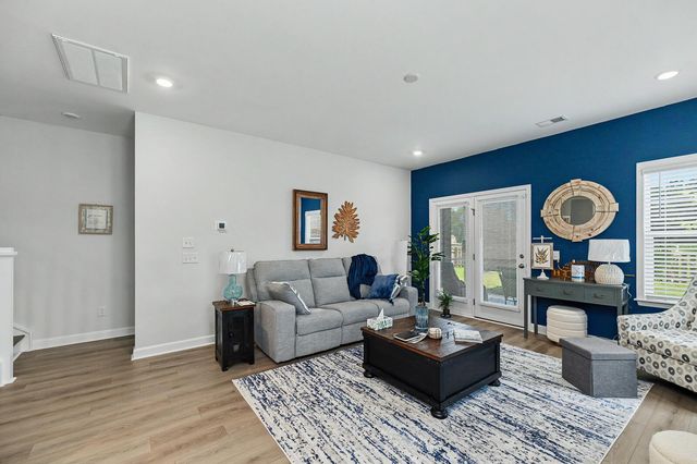 109 O'Leary Circle, Summerville, SC 29483