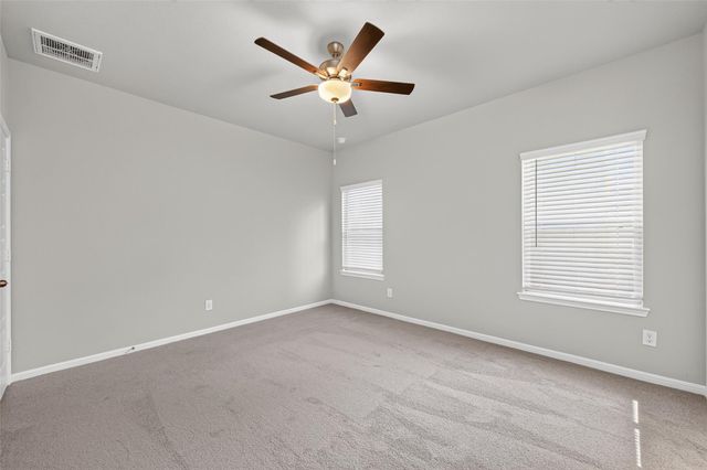 516 Emerald Thicket, Huffman, TX 77336