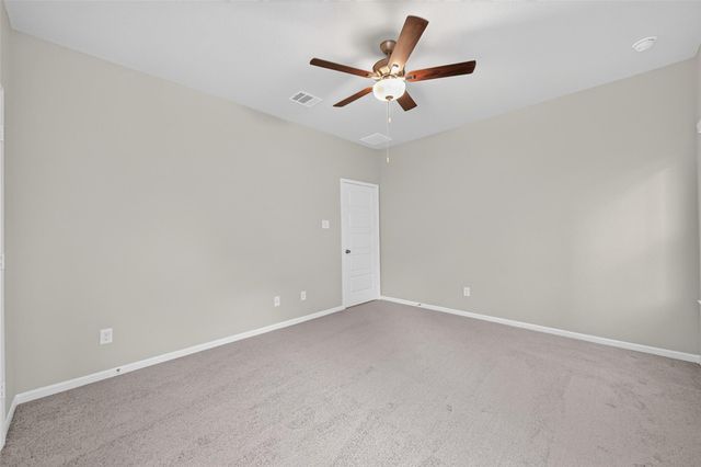 516 Emerald Thicket, Huffman, TX 77336