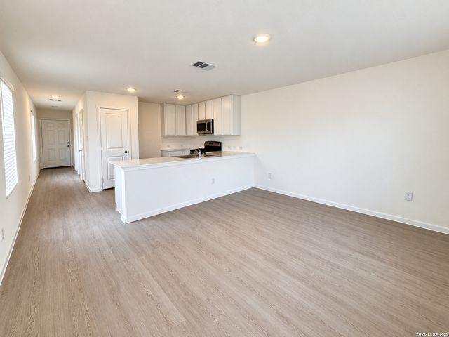 6609 Dali Bnd, San Antonio, TX 78263