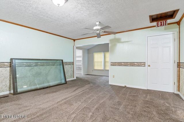 221 Craig Rd. Rd, Monterey, TN 38574