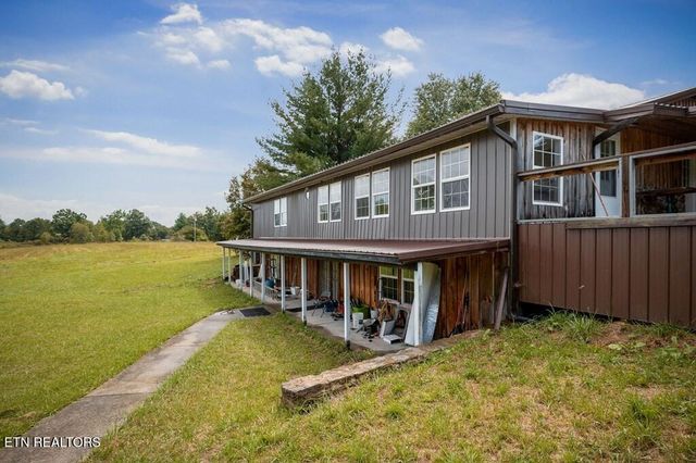 221 Craig Rd. Rd, Monterey, TN 38574