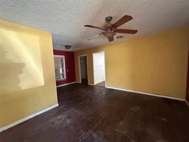 10923 Joaquin Drive, Dallas, TX 75228