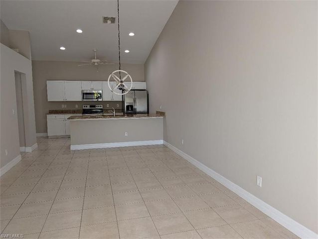 4405 SW 8th CT, Cape Coral, FL 33914
