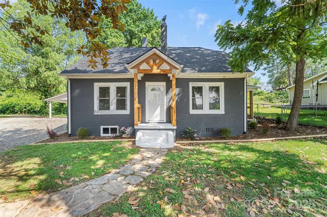 790 W Tate Street, Marion, NC 28752