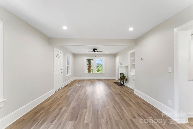 790 W Tate Street, Marion, NC 28752