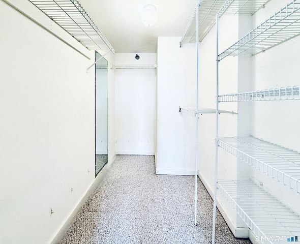 127 Greyrock Place 1111, Stamford, CT 06901