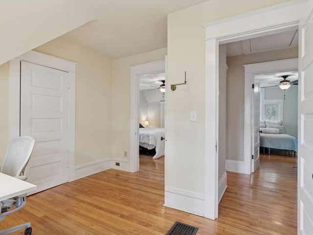 2096 Dayton Avenue, Saint Paul, MN 55104