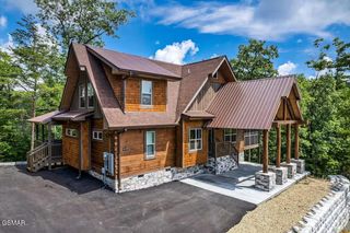 4427 Stackstone Road, Sevierville, TN 37862