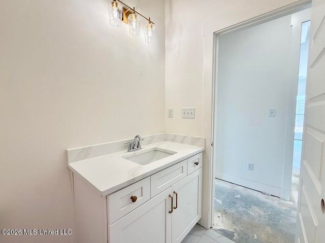 2508 Saint Charles Cove, Southaven, MS 38672