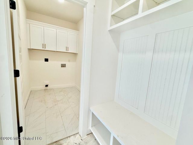 2508 Saint Charles Cove, Southaven, MS 38672