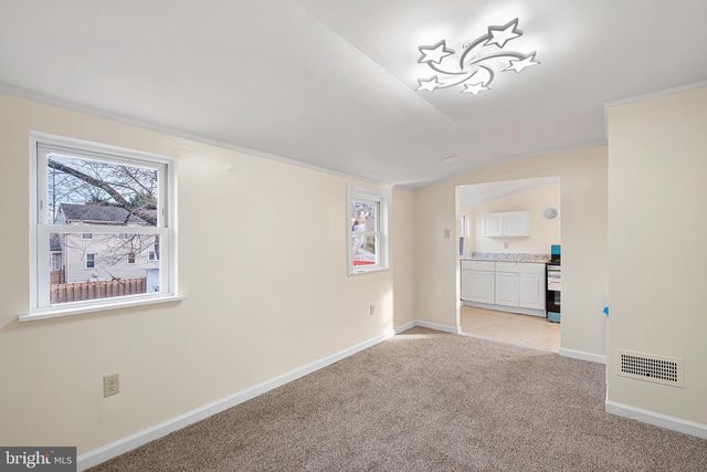 203 SILVIEW AVE, Wilmington, DE 19804