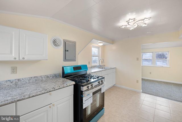 203 SILVIEW AVE, Wilmington, DE 19804