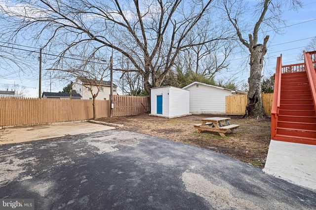 203 SILVIEW AVE, Wilmington, DE 19804