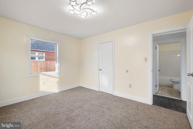 203 SILVIEW AVE, Wilmington, DE 19804