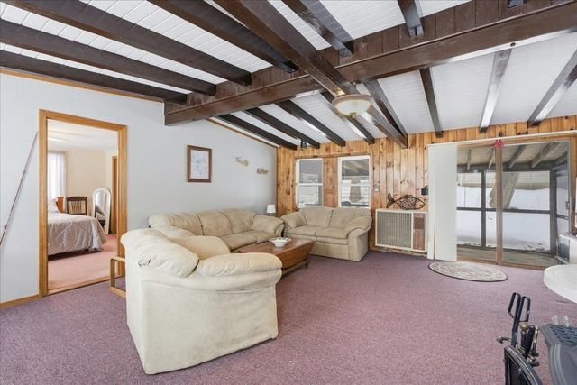 16 Robin Lane, Moultonborough, NH 03254