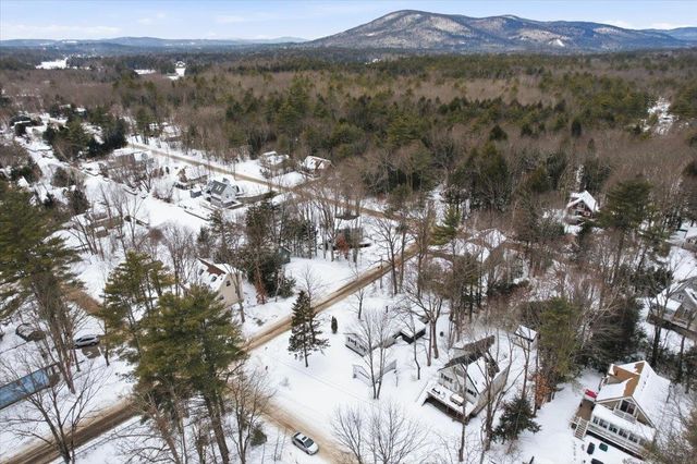 16 Robin Lane, Moultonborough, NH 03254