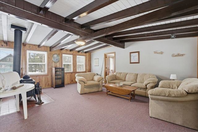 16 Robin Lane, Moultonborough, NH 03254