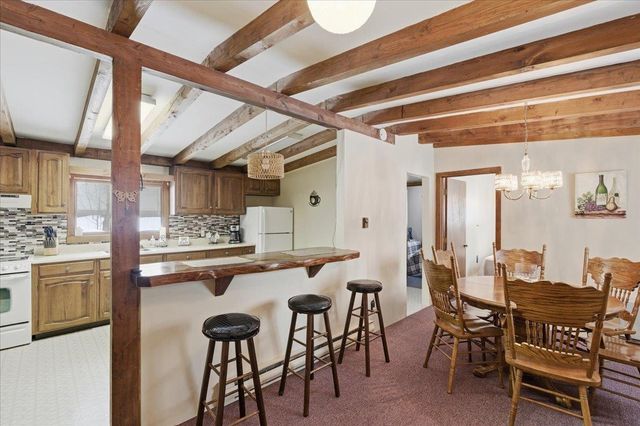 16 Robin Lane, Moultonborough, NH 03254