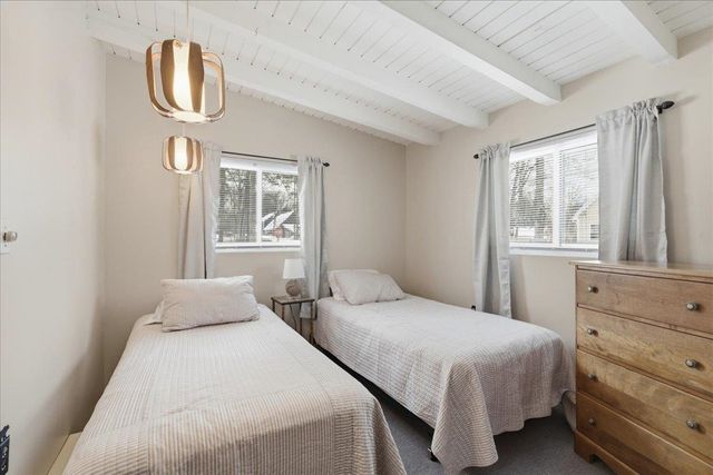 16 Robin Lane, Moultonborough, NH 03254