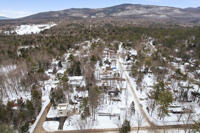 16 Robin Lane, Moultonborough, NH 03254