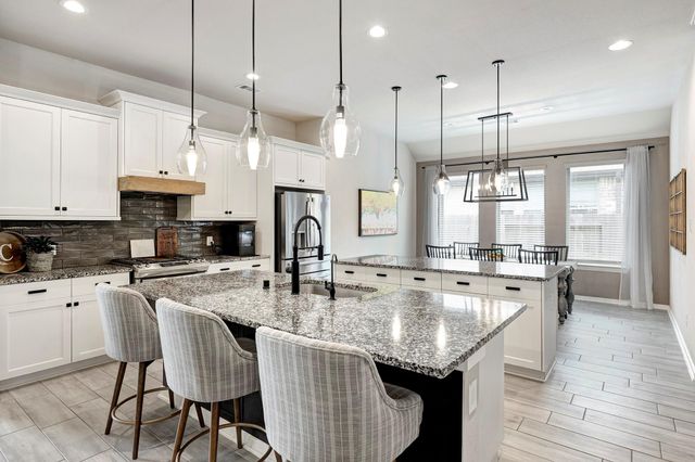 520 Maui Bend Drive, Katy, TX 77493