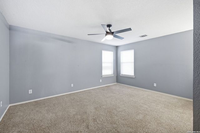 4122 LEGEND BEND DR, San Antonio, TX 78230