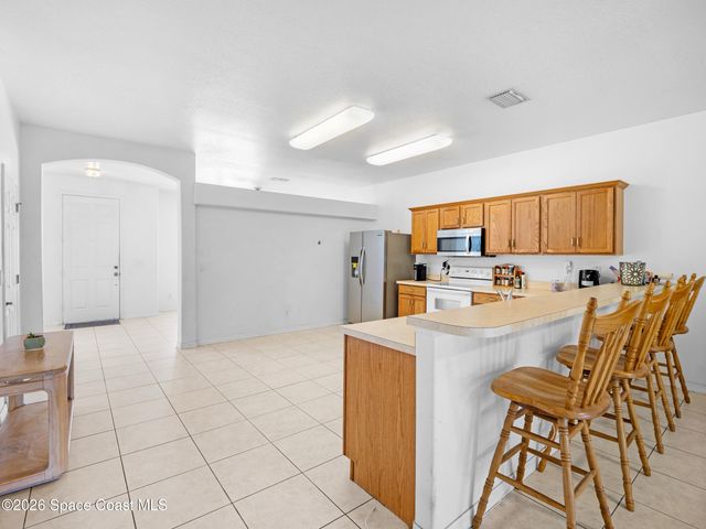 767 Hunan Street NE, Palm Bay, FL 32907