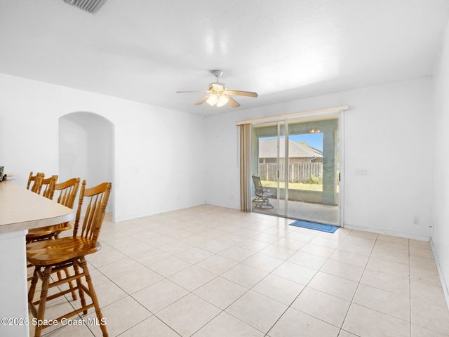 767 Hunan Street NE, Palm Bay, FL 32907