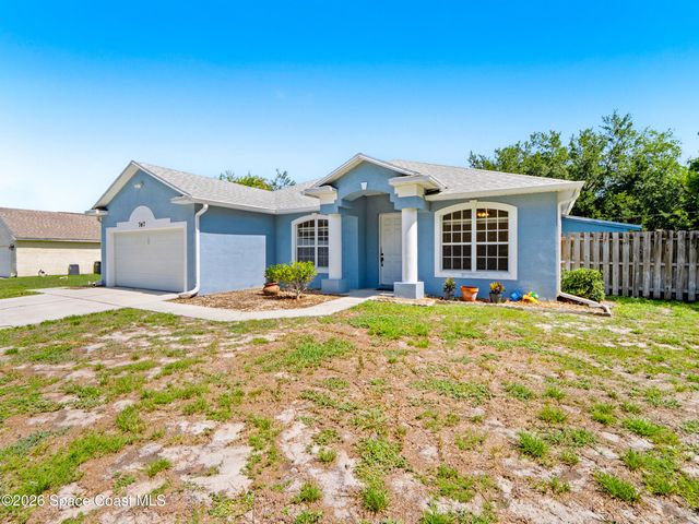 767 Hunan Street NE, Palm Bay, FL 32907