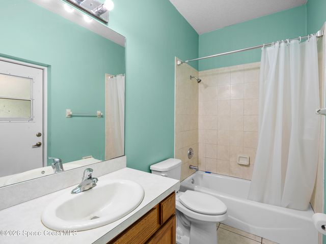 767 Hunan Street NE, Palm Bay, FL 32907