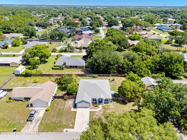 767 Hunan Street NE, Palm Bay, FL 32907