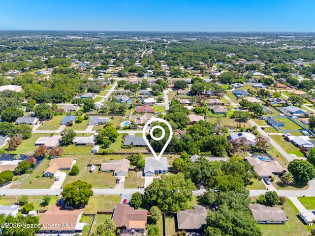 767 Hunan Street NE, Palm Bay, FL 32907