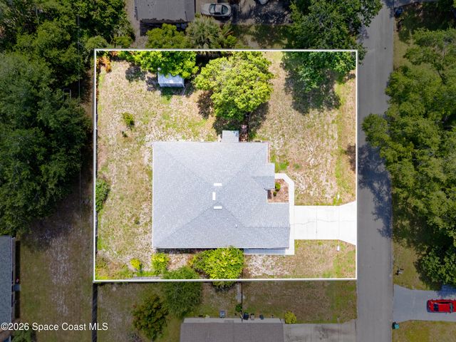 767 Hunan Street NE, Palm Bay, FL 32907