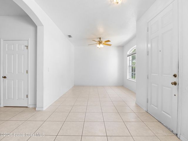 767 Hunan Street NE, Palm Bay, FL 32907