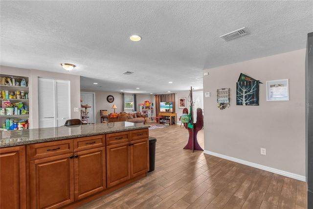 1815 30TH STREET SE, Ruskin, FL 33570