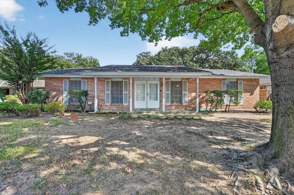 3016 Friendswood Drive, Arlington, TX 76013 — photo 2