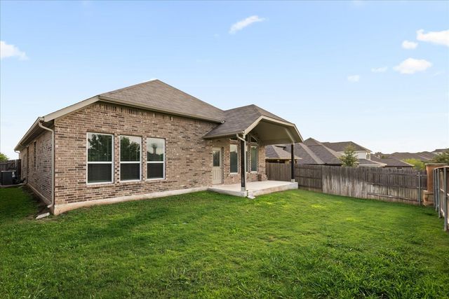 423 Leadtree LOOP, Buda, TX 78610