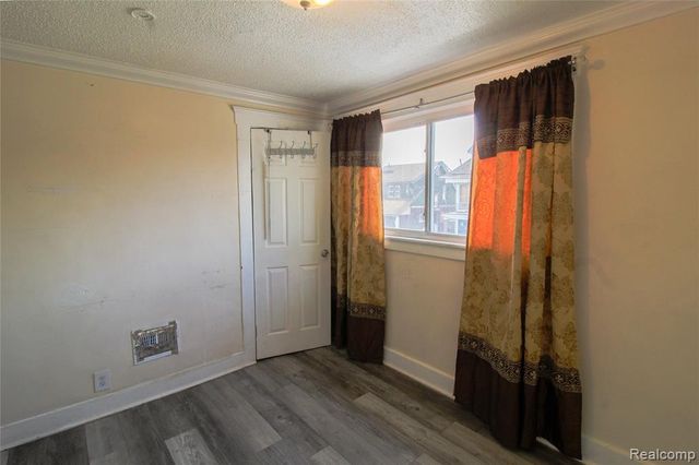 4874 Renville Street, Detroit, MI 48210