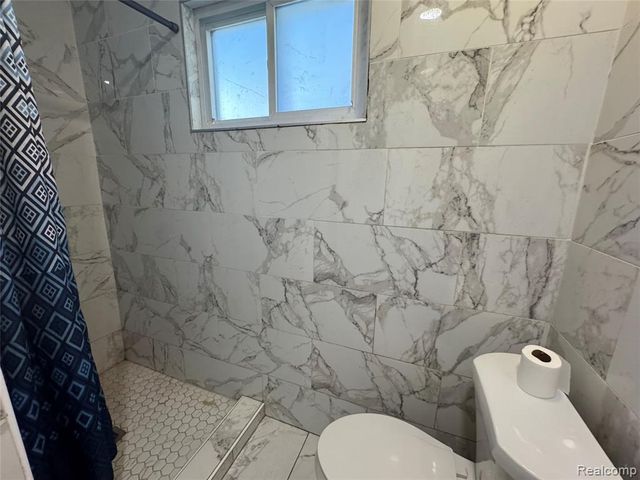 4874 Renville Street, Detroit, MI 48210