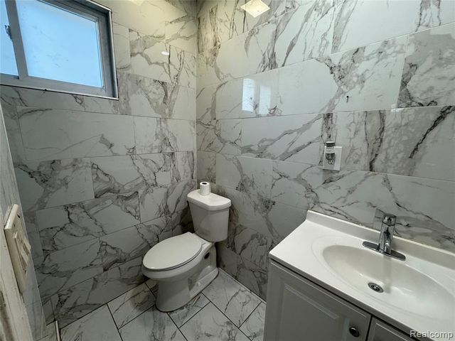 4874 Renville Street, Detroit, MI 48210