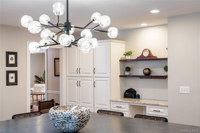 14 Adams Farm Road, Katonah, NY 10536