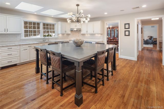 14 Adams Farm Road, Katonah, NY 10536